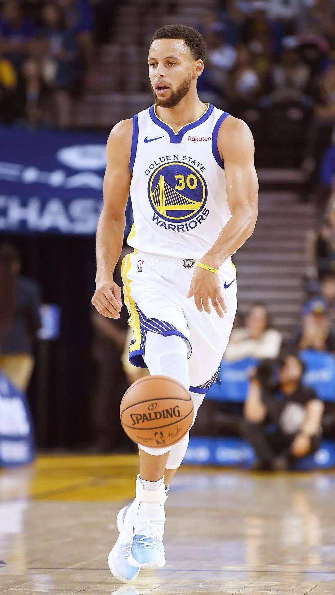 尤其是他在 尤其是他在