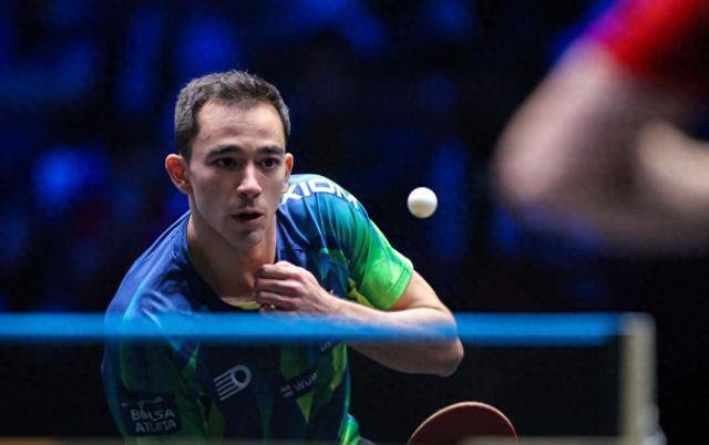 中保持冷静 中保持冷静